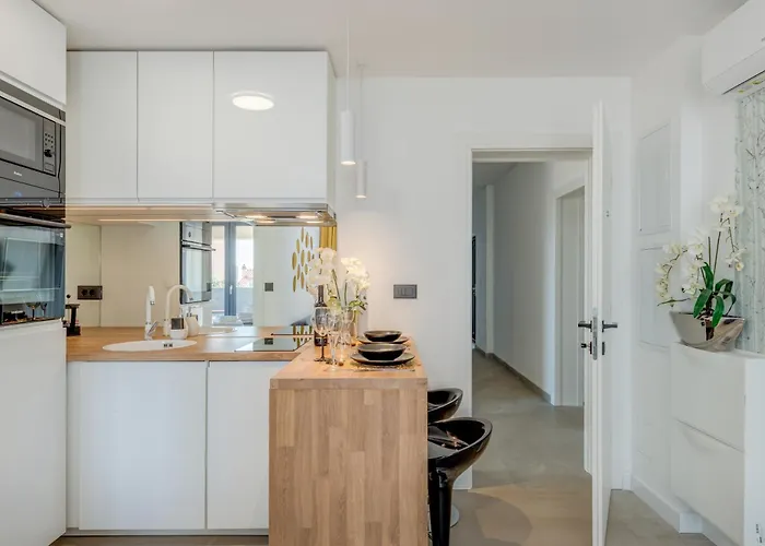 Πανσιόν Panorama Coastal Haven 3*